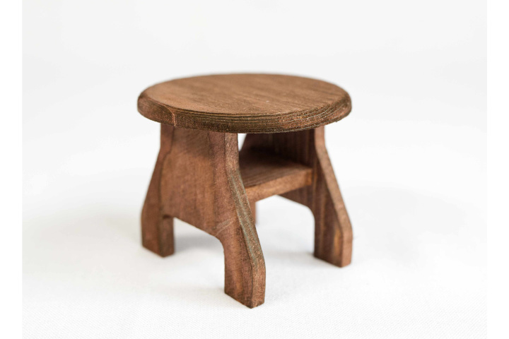 Runder Holztisch, Miniatur, Farbe Dunkelbraun